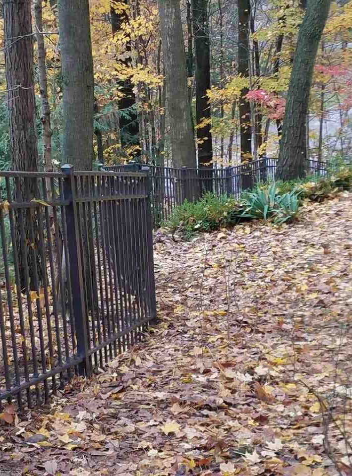 Aluminum Fence Installation (5)