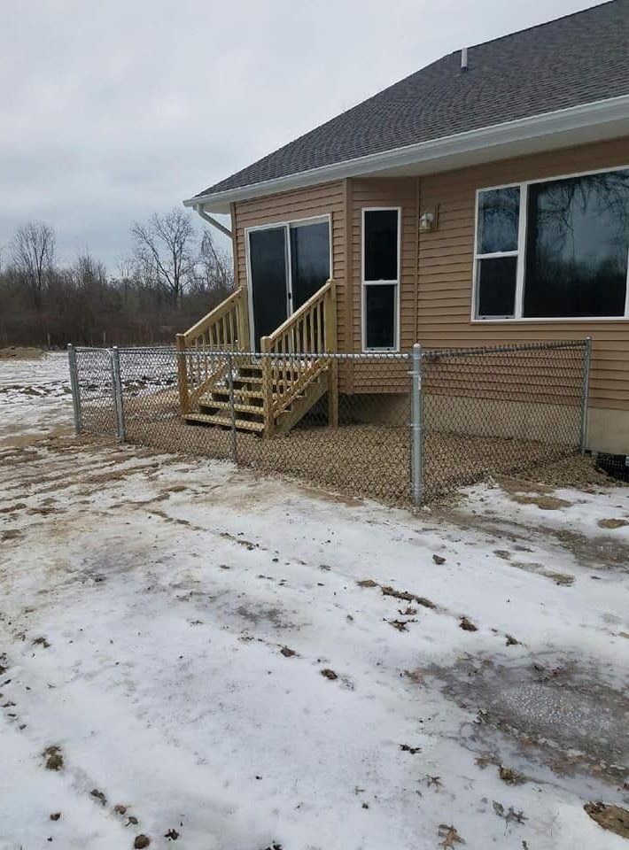 Chain Link Fence Installation (7)